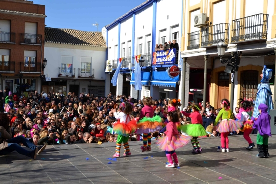 herencia-flasmob-nenas-bailan